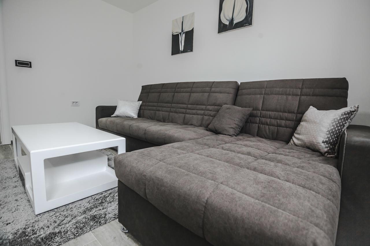 Kristal Apartmani Аранджеловац Екстер'єр фото