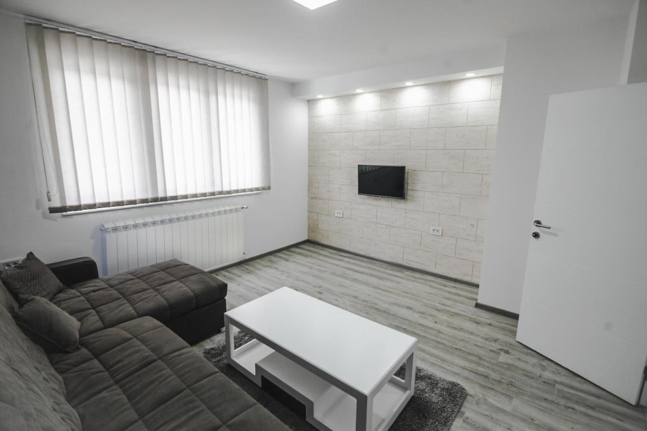 Kristal Apartmani Аранджеловац Екстер'єр фото